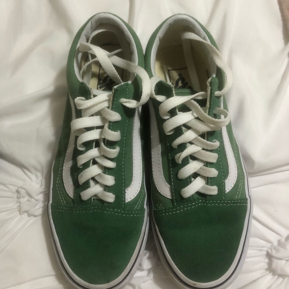 Green vans size (6.5)